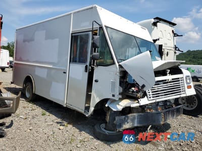 Czwarte zdjęcie samochodu z boku: 2021 FORD ECONOLINE E450 SUPER DUTY COMMERCIAL STRIPPED CHASSIS VIN:1FC4E4KN7MDC06997 - miniatura