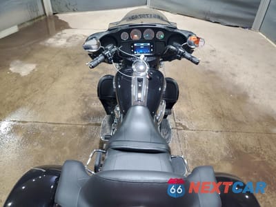 Zdjęcie 6 z 10 samochodu: 2020 HARLEY-DAVIDSON FLHTCUTG VIN:1HD1MAF13LB859573 - miniatura