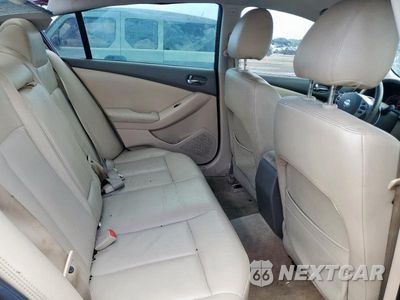 Zdjęcie 10 z 13 samochodu: 2011 NISSAN ALTIMA BASE VIN:1N4AL2AP2BN493047 - miniatura