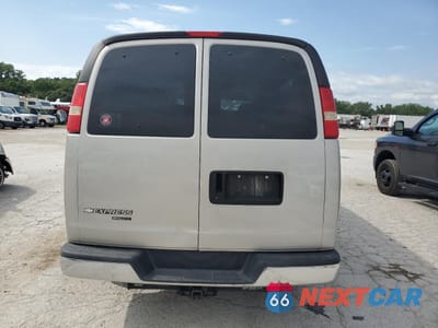 Zdjęcie 6 z 14 samochodu: 2007 CHEVROLET EXPRESS G3500 VIN:1GAHG39U971127445 - miniatura