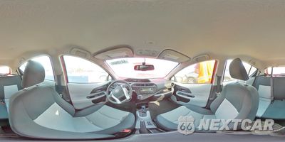 Zdjęcie 14 z 14 samochodu: 2014 TOYOTA PRIUS C VIN:JTDKDTB36E1575386 - miniatura