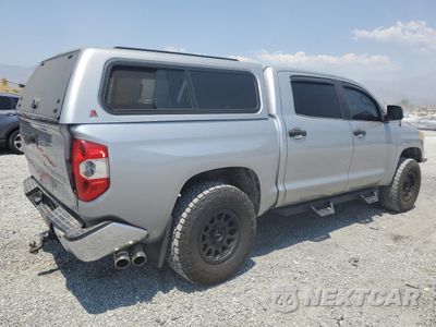 Trzecie zdjęcie samochodu z tyłu: 2015 TOYOTA TUNDRA CREWMAX SR5 VIN:5TFDY5F16FX426556 - miniatura