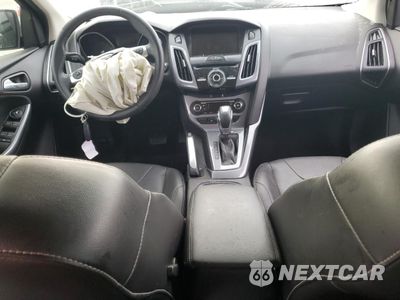Zdjęcie 8 z 12 samochodu: 2012 FORD FOCUS TITANIUM VIN:1FAHP3J20CL346980 - miniatura