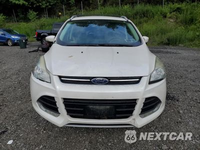 Piąte zdjęcie samochodu w środku: 2016 FORD ESCAPE TITANIUM VIN:1FMCU9J92GUA58483 - miniatura