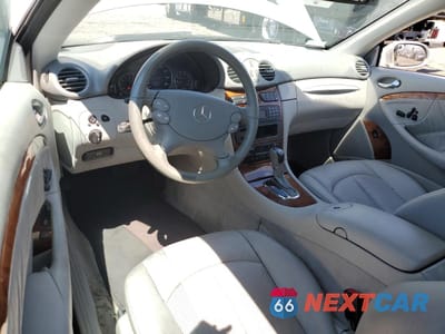 Zdjęcie 8 z 12 samochodu: 2003 MERCEDES-BENZ CLK 500 VIN:WDBTJ75J13F041726 - miniatura