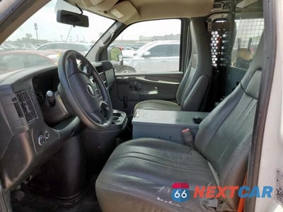 Zdjęcie 7 z 13 samochodu: 2013 CHEV EXPRESS G2500 VIN:1GCWGFCA9D1903275 - miniatura
