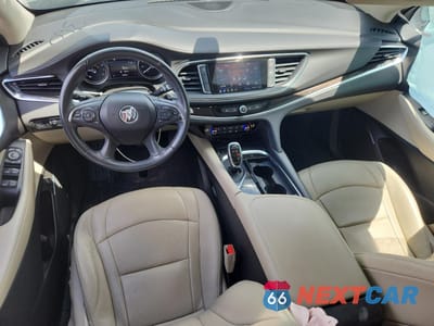 Zdjęcie 8 z 14 samochodu: 2021 BUICK ENCLAVE ESSENCE VIN:5GAERBKW0MJ179196 - miniatura