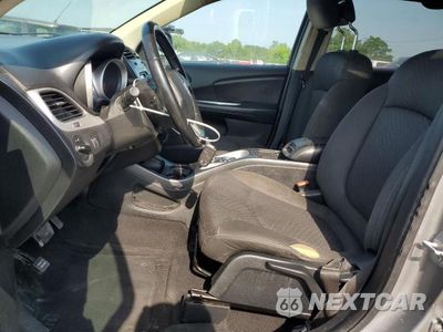 Zdjęcie 7 z 13 samochodu: 2018 DODGE JOURNEY SE VIN:3C4PDCAB3JT295118 - miniatura