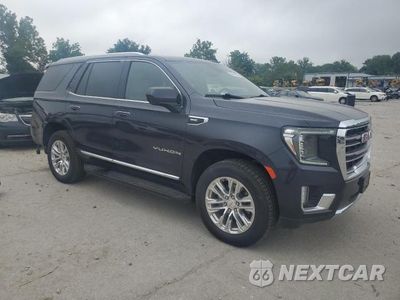 Czwarte zdjęcie samochodu z boku: 2023 GMC YUKON SLT VIN:1GKS2BKD1PR168951 - miniatura