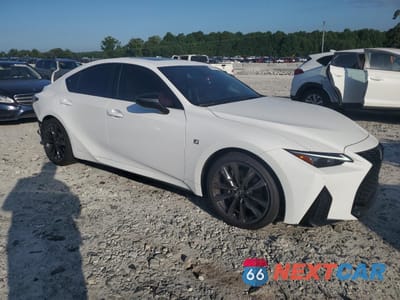 Czwarte zdjęcie samochodu z boku: 2025 LEXUS IS 350 F SPORT DESIGN VIN:JTHGZ1B20S5085287 - miniatura