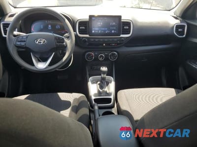 Zdjęcie 8 z 13 samochodu: 2023 HYUNDAI VENUE SE VIN:KMHRB8A3XPU210449 - miniatura