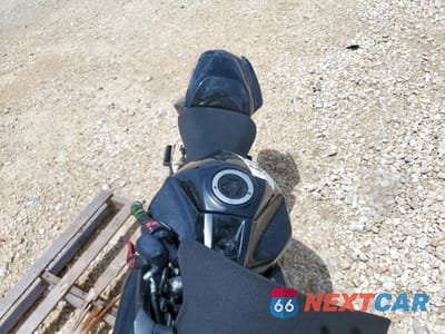 Piąte zdjęcie samochodu w środku: 2016 KAWASAKI EX650 E VIN:JKAEXEE18GDA22750 - miniatura