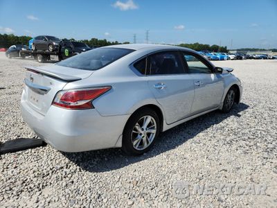 Trzecie zdjęcie samochodu z tyłu: 2015 NISSAN ALTIMA 2.5 VIN:1N4AL3APXFN405230 - miniatura