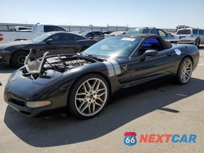 2002 CHEVROLET CORVETTE 1G1YY32GX25126727 - główne zdjęcie licytacji z USA - miniatura