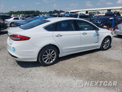 Trzecie zdjęcie samochodu z tyłu: 2017 FORD FUSION SE HYBRID VIN:3FA6P0LU6HR400750 - miniatura