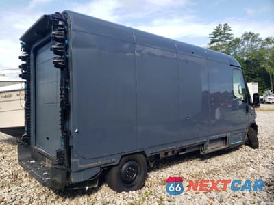 Trzecie zdjęcie samochodu z tyłu: 2022 RIVIAN EDV 700 VIN:7FCEHDB76NN003537 - miniatura