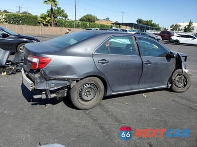 Trzecie zdjęcie samochodu z tyłu: 2012 TOYOTA CAMRY BASE VIN:4T1BF1FK3CU060966 - miniatura