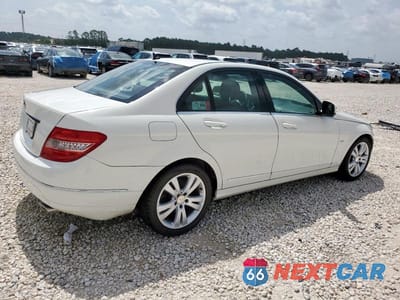 Trzecie zdjęcie samochodu z tyłu: 2009 MERCEDES-BENZ C 300 VIN:WDDGF54X29A153915 - miniatura