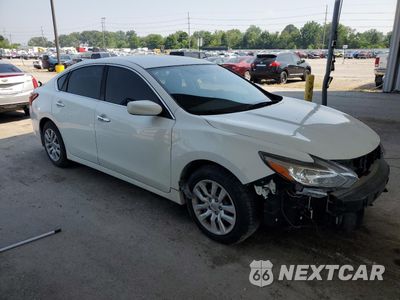 Czwarte zdjęcie samochodu z boku: 2018 NISSAN ALTIMA 2.5 VIN:1N4AL3AP3JC472675 - miniatura
