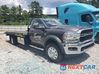 Czwarte zdjęcie samochodu z boku: 2024 RAM 5500 VIN:3C7WRMDL0RG289064 - miniatura