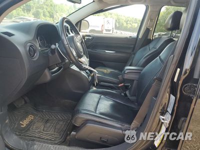 Zdjęcie 7 z 13 samochodu: 2015 JEEP COMPASS LATITUDE VIN:1C4NJDEBXFD436439 - miniatura