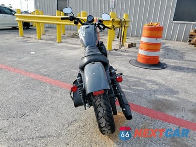 Czwarte zdjęcie samochodu z boku: 2022 HARLEY-DAVIDSON XL883 N VIN:1HD4LE212NB402480 - miniatura