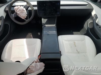 Zdjęcie 8 z 14 samochodu: 2025 TESLA MODEL 3 VIN:5YJ3E1EA8SF923658 - miniatura