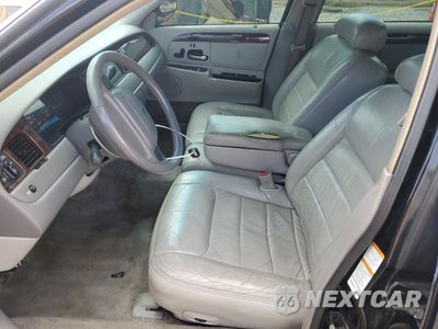 Zdjęcie 7 z 12 samochodu: 2000 LINCOLN TOWN CAR SIGNATURE VIN:1LNHM82W1YY914712 - miniatura