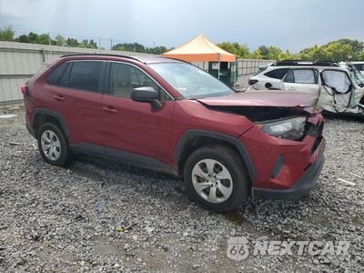 Czwarte zdjęcie samochodu z boku: 2019 TOYOTA RAV4 LE VIN:JTMH1RFV5KJ004503 - miniatura