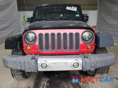 Piąte zdjęcie samochodu w środku: 2008 JEEP WRANGLER UNLIMITED SAHARA VIN:1J8GA59168L553341 - miniatura