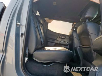 Zdjęcie 10 z 12 samochodu: 2018 TOYOTA TACOMA DOUBLE CAB VIN:5TFCZ5AN5JX145361 - miniatura