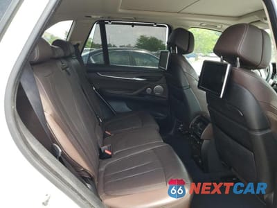 Zdjęcie 11 z 13 samochodu: 2015 BMW X5 XDRIVE50I VIN:5UXKR6C54F0J77912 - miniatura