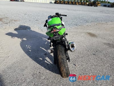 Czwarte zdjęcie samochodu z boku: 2024 KAWASAKI ZX400 S VIN:ML5ZXCS11RDA15703 - miniatura
