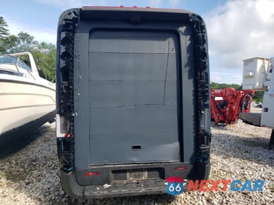 Zdjęcie 6 z 13 samochodu: 2022 RIVIAN EDV 700 VIN:7FCEHDB76NN003537 - miniatura