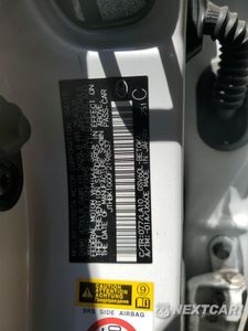 Zdjęcie 13 z 13 samochodu: 2015 LEXUS ES 350 VIN:JTHBK1GG0F2198537 - miniatura