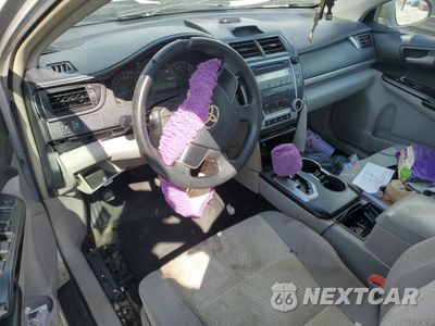 Zdjęcie 8 z 12 samochodu: 2012 TOYOTA CAMRY BASE VIN:4T1BF1FK4CU605489 - miniatura