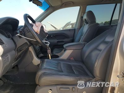 Zdjęcie 7 z 13 samochodu: 2006 HONDA PILOT EX VIN:5FNYF28786B052100 - miniatura