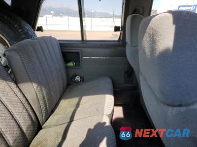 Zdjęcie 10 z 12 samochodu: 1988 TOYOTA 4RUNNER VN66 SR5 VIN:JT3VN66W7J0024131 - miniatura