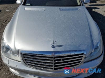 Zdjęcie 11 z 14 samochodu: 2007 MERCEDES-BENZ S 550 VIN:WDDNG71XX7A068385 - miniatura
