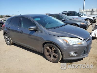 Czwarte zdjęcie samochodu z boku: 2014 FORD FOCUS SE VIN:1FADP3K29EL454224 - miniatura