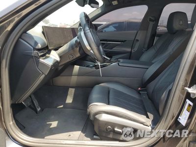 Zdjęcie 7 z 12 samochodu: 2024 BMW 530 I VIN:WBA43FJ04RCR80061 - miniatura