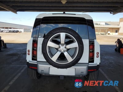 Zdjęcie 6 z 14 samochodu: 2024 LAND ROVER DEFENDER 110 S VIN:SALEJ7EU9R2310133 - miniatura