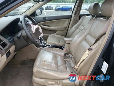 Zdjęcie 7 z 12 samochodu: 2006 HONDA ACCORD EX VIN:1HGCM66566A074163 - miniatura