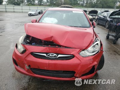 Piąte zdjęcie samochodu w środku: 2013 HYUNDAI ACCENT SE VIN:KMHCU5AE1DU060467 - miniatura