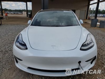Piąte zdjęcie samochodu w środku: 2019 TESLA MODEL 3 VIN:5YJ3E1EA6KF483150 - miniatura