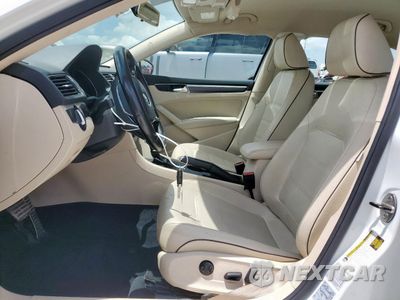 Zdjęcie 7 z 14 samochodu: 2017 VOLKSWAGEN PASSAT R-LINE VIN:1VWDT7A32HC042672 - miniatura