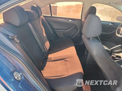Zdjęcie 10 z 15 samochodu: 2016 VOLKSWAGEN JETTA S VIN:3VW167AJ6GM405223 - miniatura