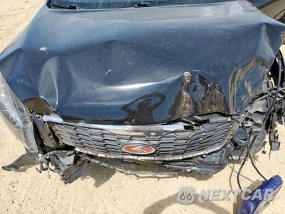 Zdjęcie 12 z 14 samochodu: 2019 KIA SORENTO EX VIN:5XYPH4A5XKG464788 - miniatura