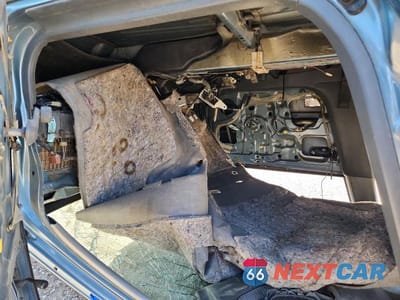 Zdjęcie 7 z 11 samochodu: 2000 HONDA CIVIC VIN:2HGEJ6617YH605163 - miniatura