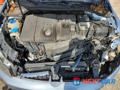 Zdjęcie 11 z 12 samochodu: 2010 VOLKSWAGEN GOLF VIN:WVWBA7AJ2AW379488 - miniatura